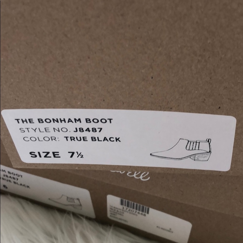 NEW • Madewell • Bonham Ankle Booties Black - Picture 6 of 6
